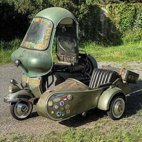 Những màn độ xe Vespa ‘không tưởng’: Biến thành xe tăng, xe 1 bánh, dùng thân tre... - Ảnh 15. Những màn độ xe Vespa ‘không tưởng’: Biến thành xe tăng, xe 1 bánh, dùng thân tre... - Ảnh 15.