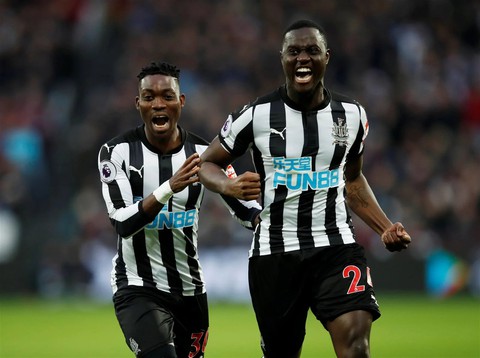 Cựu cầu thủ Newcastle ở Pau FC: ‘Quang Hải có cái chân trái rất khéo’ - Ảnh 1. Cựu cầu thủ Newcastle ở Pau FC: ‘Quang Hải có cái chân trái rất khéo’ - Ảnh 1.