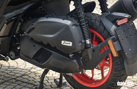 Xe tay ga cho dân mê phượt: Aprilia SR GT 200 giá từ 97 triệu đồng - Ảnh 4. Xe tay ga cho dân mê phượt: Aprilia SR GT 200 giá từ 97 triệu đồng - Ảnh 4.