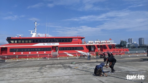 Hãng tàu Phú Quốc Express muốn hoãn tuyến Đà Nẵng - Lý Sơn đến hết năm - Ảnh 1. Hãng tàu Phú Quốc Express muốn hoãn tuyến Đà Nẵng - Lý Sơn đến hết năm - Ảnh 1.