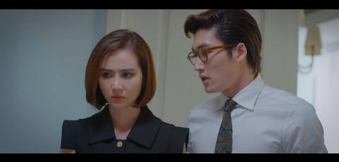 Vai của Đình Tú trong ‘Thương ngày nắng về’ gây ức chế ở một chi tiết - Ảnh 2. Vai của Đình Tú trong ‘Thương ngày nắng về’ gây ức chế ở một chi tiết - Ảnh 2.