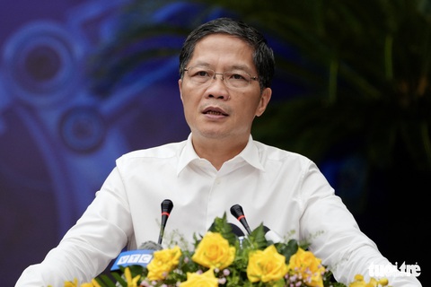 Công nghiệp hóa tại Việt Nam cần vượt bẫy gia công lắp ráp - Ảnh 2. Công nghiệp hóa tại Việt Nam cần vượt bẫy gia công lắp ráp - Ảnh 2.