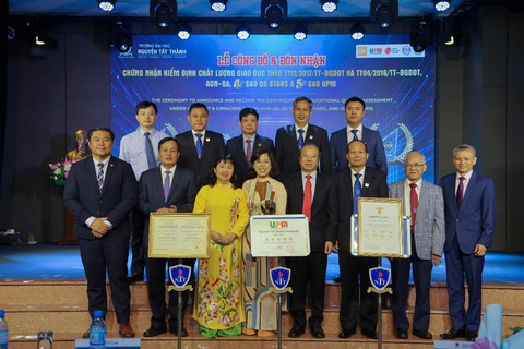 Kiểm định là minh chứng cam kết chất lượng đào tạo - Ảnh 1. Kiểm định là minh chứng cam kết chất lượng đào tạo - Ảnh 1.
