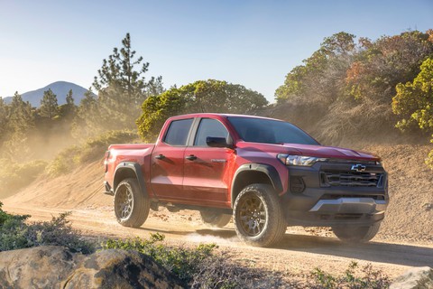 Chevrolet Colorado thế hệ mới ra mắt: Cái gì cũng nhiều hơn - Ảnh 2. Chevrolet Colorado thế hệ mới ra mắt: Cái gì cũng nhiều hơn - Ảnh 2.