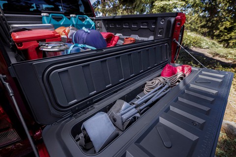 Chevrolet Colorado thế hệ mới ra mắt: Cái gì cũng nhiều hơn - Ảnh 3. Chevrolet Colorado thế hệ mới ra mắt: Cái gì cũng nhiều hơn - Ảnh 3.