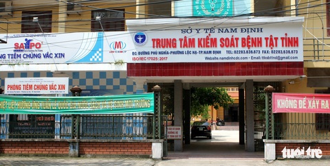 3 nhân viên CDC Nam Định cắt xén sinh phẩm bán lại cho Việt Á thu lời hơn cả tỉ - Ảnh 1. 3 nhân viên CDC Nam Định cắt xén sinh phẩm bán lại cho Việt Á thu lời hơn cả tỉ - Ảnh 1.