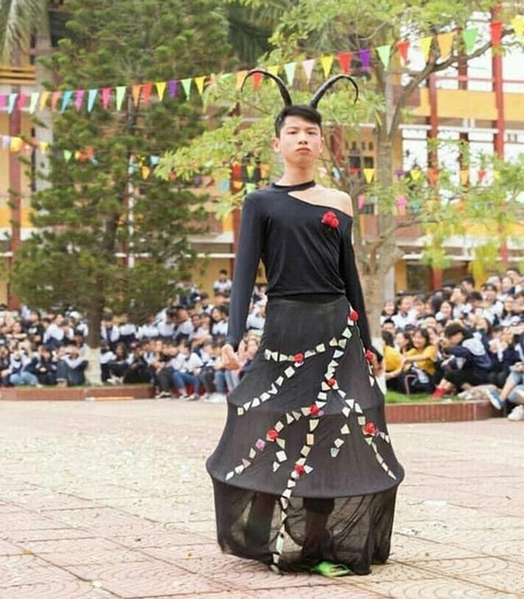 Hội nam sinh hóa... công chúa lực điền, girl cá tính, Phi Mã Lệ Xuân - Ảnh 9. Hội nam sinh hóa... công chúa lực điền, girl cá tính, Phi Mã Lệ Xuân - Ảnh 9.