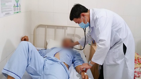 Cảnh báo không tự điều trị bằng thuốc giảm đau khi bị sốt xuất huyết - Ảnh 1. Cảnh báo không tự điều trị bằng thuốc giảm đau khi bị sốt xuất huyết - Ảnh 1.