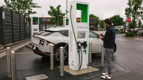 Lái Kia EV6 đi 560km trong 10 tiếng: Xe ổn, vấn đề chỉ ở trạm sạc - Ảnh 2. Lái Kia EV6 đi 560km trong 10 tiếng: Xe ổn, vấn đề chỉ ở trạm sạc - Ảnh 2.