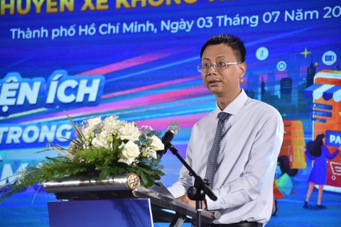 Chuyến xe Không tiền mặt đã hoàn tất hành trình xuyên Việt 1.719km, tiếp cận trên 20.000 người - Ảnh 6. Chuyến xe Không tiền mặt đã hoàn tất hành trình xuyên Việt 1.719km, tiếp cận trên 20.000 người - Ảnh 6.