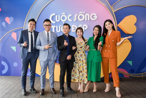 Bỏ điện thoại xuống, cả nhà mình cùng tận hưởng ‘Cuộc sống tươi đẹp’ - Ảnh 1. Bỏ điện thoại xuống, cả nhà mình cùng tận hưởng ‘Cuộc sống tươi đẹp’ - Ảnh 1.