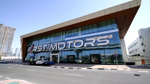 Dubai mới mở đại lý siêu xe đắt giá bậc nhất thế giới - Ảnh 3. Dubai mới mở đại lý siêu xe đắt giá bậc nhất thế giới - Ảnh 3.