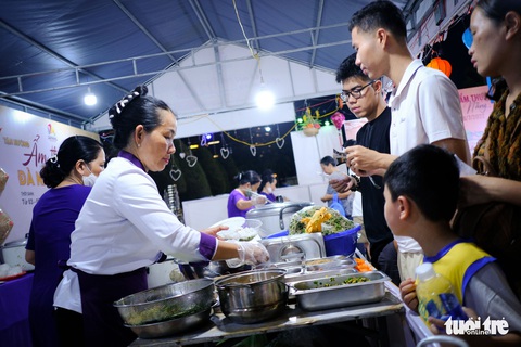 Lễ hội ẩm thực Đà Nẵng 2022 đãi du khách đặc sản 3 miền - Ảnh 3. Lễ hội ẩm thực Đà Nẵng 2022 đãi du khách đặc sản 3 miền - Ảnh 3.