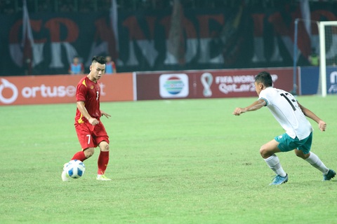 U19 Việt Nam thiệt quân sau trận hòa Indonesia - Ảnh 1. U19 Việt Nam thiệt quân sau trận hòa Indonesia - Ảnh 1.