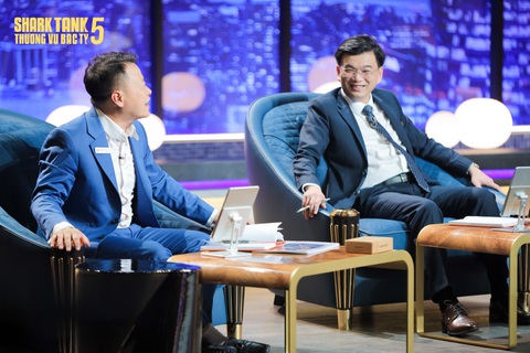 Shark Hùng Anh đầu tư gấp 3 lần cho start-up phát triển du lịch công nghệ - Ảnh 2. Shark Hùng Anh đầu tư gấp 3 lần cho start-up phát triển du lịch công nghệ - Ảnh 2.