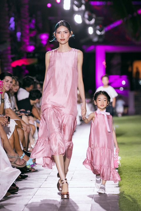 Cuộc sống an yên trong show thời trang của Xuân Lan - Ảnh 4. Cuộc sống an yên trong show thời trang của Xuân Lan - Ảnh 4.