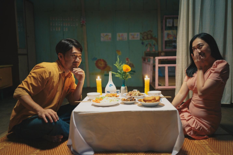 Dân chơi không sợ con rơi: Kịch bản an toàn nhưng xúc động, Tiến Luật diễn tròn vai - Ảnh 3. Dân chơi không sợ con rơi: Kịch bản an toàn nhưng xúc động, Tiến Luật diễn tròn vai - Ảnh 3.