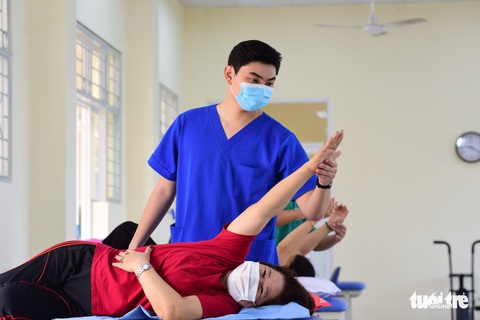 Tin COVID-19 chiều 30-7: Ngày thứ 4 liên tiếp số ca mới trên 1.500, 42 người phải thở oxy - Ảnh 1. Tin COVID-19 chiều 30-7: Ngày thứ 4 liên tiếp số ca mới trên 1.500, 42 người phải thở oxy - Ảnh 1.