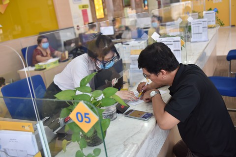 Cuối tháng 6-2022, dư nợ bất động sản cán mốc trên 2,36 triệu tỉ đồng - Ảnh 1. Cuối tháng 6-2022, dư nợ bất động sản cán mốc trên 2,36 triệu tỉ đồng - Ảnh 1.