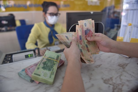 Ngân hàng nào sẽ được tăng room tín dụng? - Ảnh 1. Ngân hàng nào sẽ được tăng room tín dụng? - Ảnh 1.