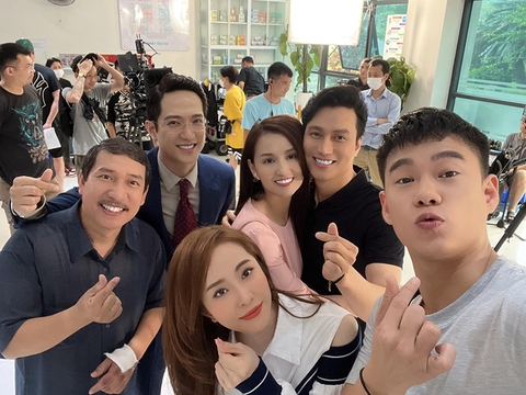 Ảnh vui sao Việt 30/7: Phan Như Thảo nịnh chồng - Ảnh 9. Ảnh vui sao Việt 30/7: Phan Như Thảo nịnh chồng - Ảnh 9.