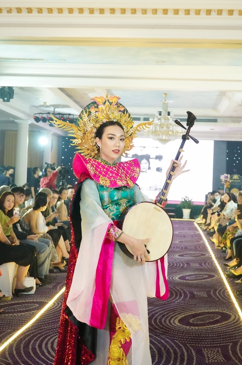 Ngẩn tò te với các thiết kế độc, lạ, đẹp của sinh viên - Ảnh 13. Ngẩn tò te với các thiết kế độc, lạ, đẹp của sinh viên - Ảnh 13.