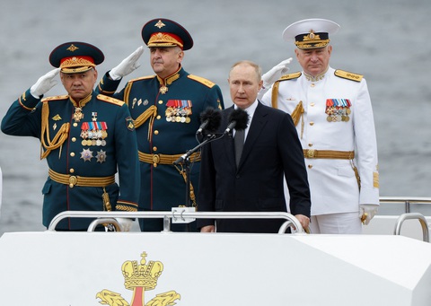 Ông Putin ký học thuyết hải quân mới, xem Mỹ là đối thủ chính - Ảnh 2. Ông Putin ký học thuyết hải quân mới, xem Mỹ là đối thủ chính - Ảnh 2.