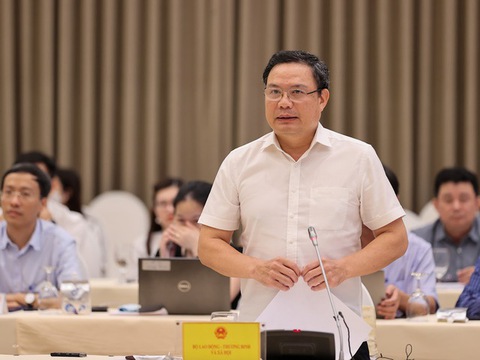 Giải ngân gói hỗ trợ tiền thuê nhà mới được hơn 1%, nhiều địa phương, doanh nghiệp sợ sai - Ảnh 1. Giải ngân gói hỗ trợ tiền thuê nhà mới được hơn 1%, nhiều địa phương, doanh nghiệp sợ sai - Ảnh 1.