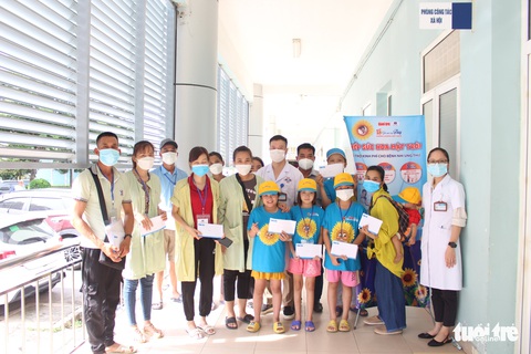 ‘Ước mơ của Thúy’: Trao hy vọng cho các bệnh nhi ung thư tại Hà Nội - Ảnh 7. ‘Ước mơ của Thúy’: Trao hy vọng cho các bệnh nhi ung thư tại Hà Nội - Ảnh 7.