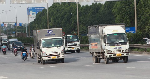 Kiến nghị tiếp tục giảm phí sử dụng đường bộ cho doanh nghiệp vận tải - Ảnh 1. Kiến nghị tiếp tục giảm phí sử dụng đường bộ cho doanh nghiệp vận tải - Ảnh 1.