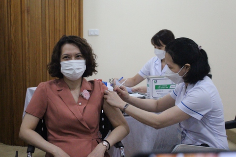 Tin COVID-19 chiều 7-7: Cả nước 913 ca nhiễm mới, 35 ca thở oxy và không có tử vong - Ảnh 1. Tin COVID-19 chiều 7-7: Cả nước 913 ca nhiễm mới, 35 ca thở oxy và không có tử vong - Ảnh 1.