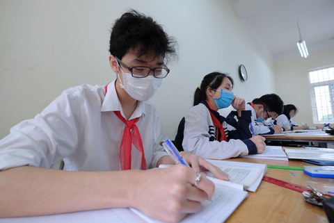 Hà Nội tạm chưa thu học phí mầm non, phổ thông công lập 2022-2023 - Ảnh 1. Hà Nội tạm chưa thu học phí mầm non, phổ thông công lập 2022-2023 - Ảnh 1.
