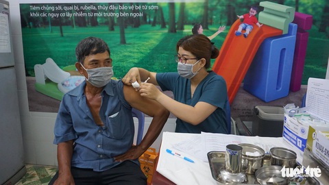 3 ca nhiễm biến thể mới BA.4, BA.5 ở TP.HCM được phát hiện ra sao, nguy cơ lây lan cao không? - Ảnh 1. 3 ca nhiễm biến thể mới BA.4, BA.5 ở TP.HCM được phát hiện ra sao, nguy cơ lây lan cao không? - Ảnh 1.