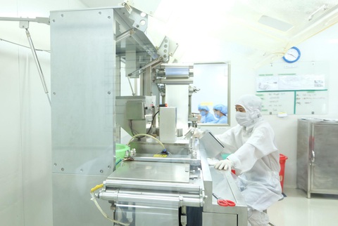 Khám phá quy trình sản xuất Siro ho cảm Ích Nhi đạt chuẩn quốc tế GMP-WHO - Ảnh 2. Khám phá quy trình sản xuất Siro ho cảm Ích Nhi đạt chuẩn quốc tế GMP-WHO - Ảnh 2.