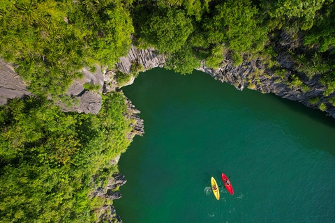 Đến vịnh Lan Hạ chèo thuyền kayak, khám phá Áng Thảm - thiên đường giữa nhân gian - Ảnh 2. Đến vịnh Lan Hạ chèo thuyền kayak, khám phá Áng Thảm - thiên đường giữa nhân gian - Ảnh 2.