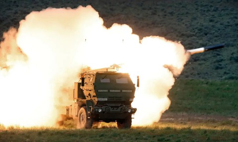Nga tuyên bố phá hủy hai hệ thống tên lửa HIMARS do Mỹ gửi cho Ukraine - Ảnh 1. Nga tuyên bố phá hủy hai hệ thống tên lửa HIMARS do Mỹ gửi cho Ukraine - Ảnh 1.