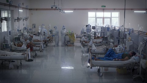 Huy Khánh, Quang Tuấn thử vai phim Doctor Outsider; Phương Anh Đào đóng vai chính Vô diện sát nhân - Ảnh 4. Huy Khánh, Quang Tuấn thử vai phim Doctor Outsider; Phương Anh Đào đóng vai chính Vô diện sát nhân - Ảnh 4.