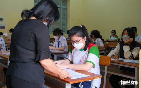 Hơn 1 triệu thí sinh cả nước làm thủ tục dự thi tốt nghiệp THPT - Ảnh 9. Hơn 1 triệu thí sinh cả nước làm thủ tục dự thi tốt nghiệp THPT - Ảnh 9.