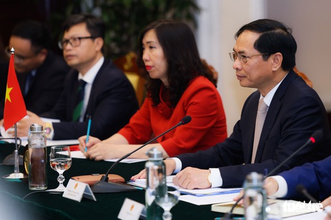 Việt Nam - Nga nhấn mạnh ưu tiên phát triển quan hệ đối tác chiến lược toàn diện - Ảnh 3. Việt Nam - Nga nhấn mạnh ưu tiên phát triển quan hệ đối tác chiến lược toàn diện - Ảnh 3.