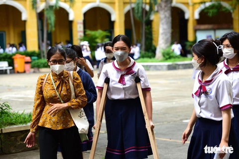 Hơn 1 triệu thí sinh cả nước làm thủ tục dự thi tốt nghiệp THPT - Ảnh 14. Hơn 1 triệu thí sinh cả nước làm thủ tục dự thi tốt nghiệp THPT - Ảnh 14.