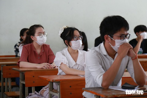 Hơn 1 triệu thí sinh cả nước làm thủ tục dự thi tốt nghiệp THPT - Ảnh 5. Hơn 1 triệu thí sinh cả nước làm thủ tục dự thi tốt nghiệp THPT - Ảnh 5.