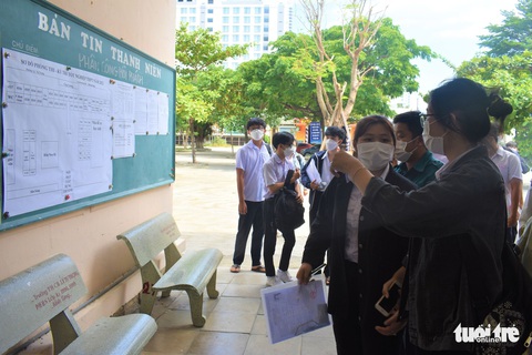 Hơn 1 triệu thí sinh cả nước làm thủ tục dự thi tốt nghiệp THPT - Ảnh 6. Hơn 1 triệu thí sinh cả nước làm thủ tục dự thi tốt nghiệp THPT - Ảnh 6.