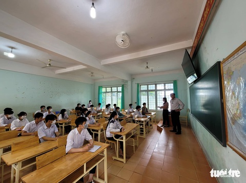 Hơn 1 triệu thí sinh cả nước làm thủ tục dự thi tốt nghiệp THPT - Ảnh 8. Hơn 1 triệu thí sinh cả nước làm thủ tục dự thi tốt nghiệp THPT - Ảnh 8.