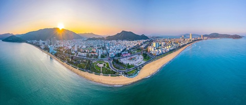 Quy Nhơn - thiên đường du lịch xanh hấp dẫn nhà đầu tư - Ảnh 1. Quy Nhơn - thiên đường du lịch xanh hấp dẫn nhà đầu tư - Ảnh 1.