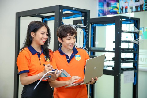 Học cùng doanh nghiệp: Phương pháp thực tiễn cho sinh viên - Ảnh 1. Học cùng doanh nghiệp: Phương pháp thực tiễn cho sinh viên - Ảnh 1.