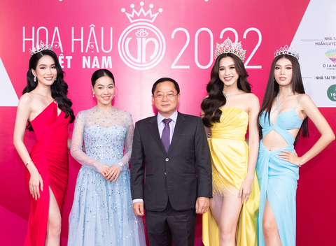 Hoa hậu Việt Nam 2022: Không chấp nhận thí sinh phẫu thuật thẩm mỹ thay đổi hẳn diện mạo - Ảnh 1. Hoa hậu Việt Nam 2022: Không chấp nhận thí sinh phẫu thuật thẩm mỹ thay đổi hẳn diện mạo - Ảnh 1.