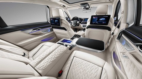 Sedan điện mới BMW i4 gây thất vọng về độ an toàn - Ảnh 9.