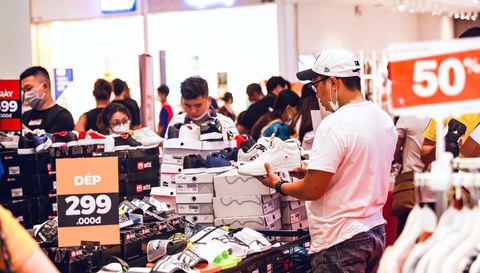Giá cả hằng ngày 7-7: Thêm nhiều chương trình khuyến mãi với mức giảm giá lên đến 70% - Ảnh 1. Giá cả hằng ngày 7-7: Thêm nhiều chương trình khuyến mãi với mức giảm giá lên đến 70% - Ảnh 1.