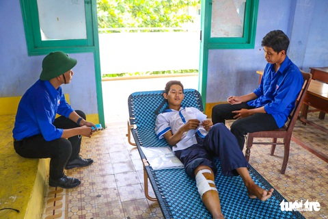 Có một mùa thi đong đầy yêu thương - Ảnh 10. Có một mùa thi đong đầy yêu thương - Ảnh 10.