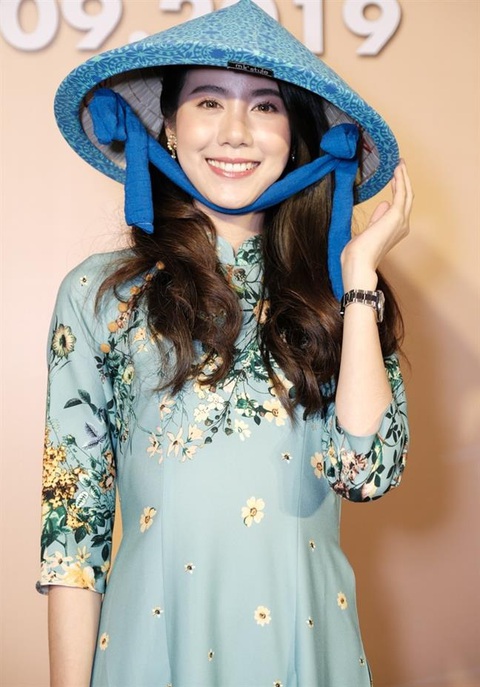 Hành trình truy tìm Trái tim đại dương xanh và chuyện tình cặp đôi như nước và lửa - Ảnh 4.